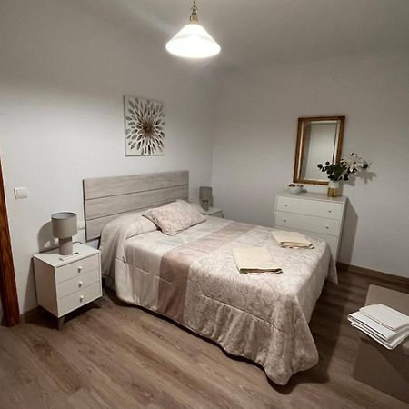 Apartamentos El Peligro Archidona Ngoại thất bức ảnh