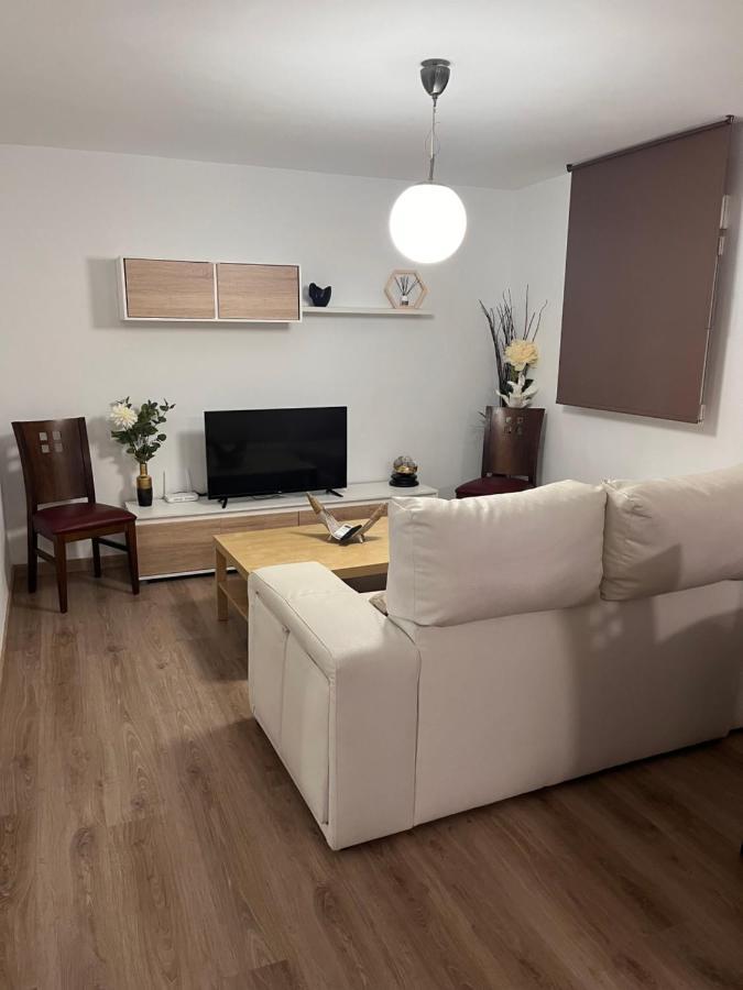 Apartamentos El Peligro Archidona Ngoại thất bức ảnh
