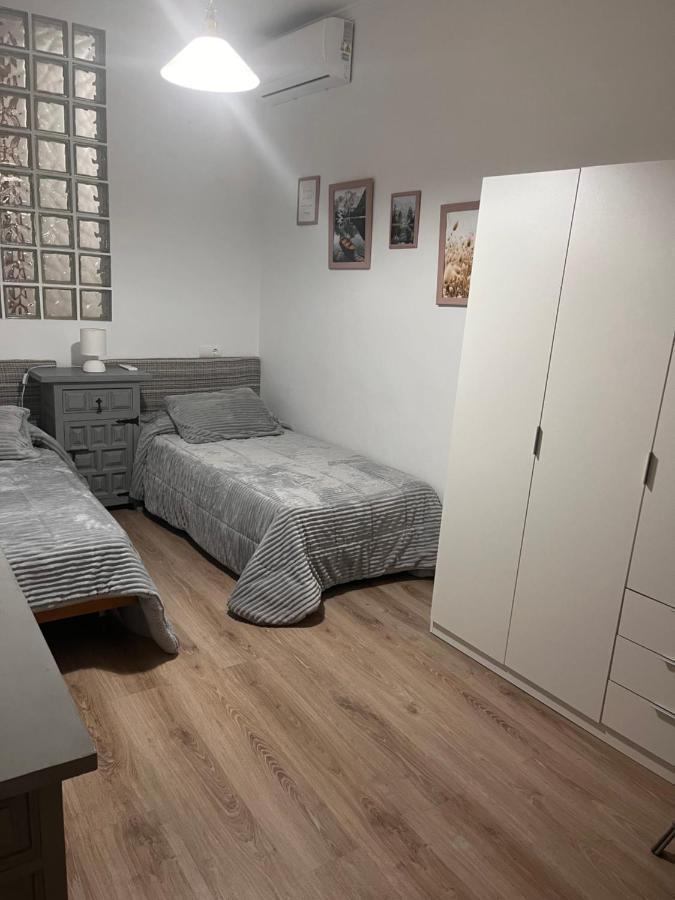 Apartamentos El Peligro Archidona Ngoại thất bức ảnh